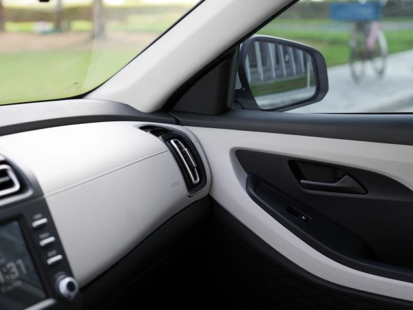  أبيض هيونداي كريتا Photo 7