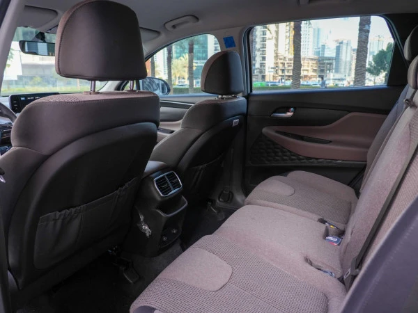  أبيض هيونداي سانتا في Photo 12