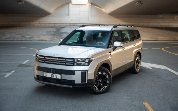  أبيض هيونداي سانتا في Photo 3