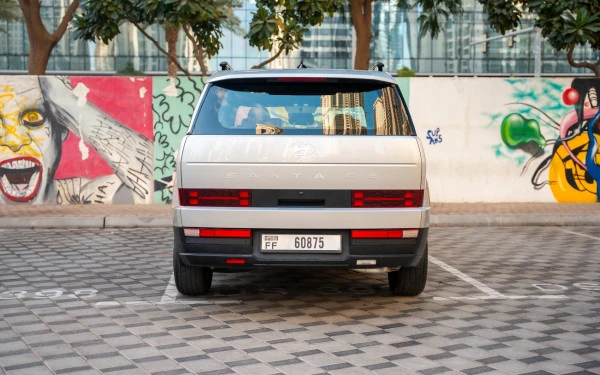  أبيض هيونداي سانتا في Photo 9