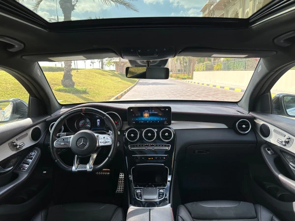 أبيض مرسيدس AMG GLC 43 Photo 2