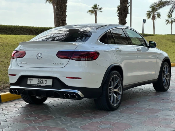  أبيض مرسيدس AMG GLC 43 Photo 4