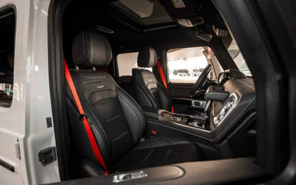  Белый Mercedes G63 AMG Photo 5