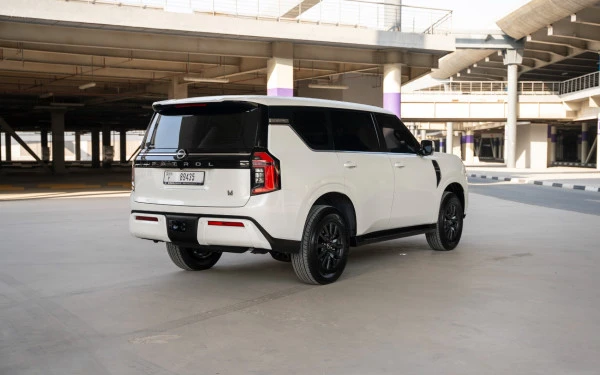  Weiß Nissan Patrol Platinum V6 Photo 5