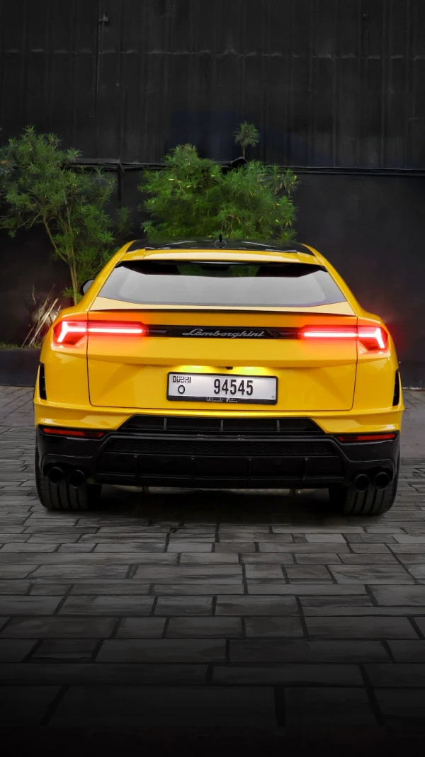  Gelb Lamborghini Urus Photo 4